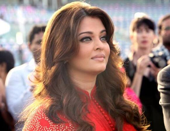 Aishwarya Rai Bachchan was spotted watching the Dubai World Cup.