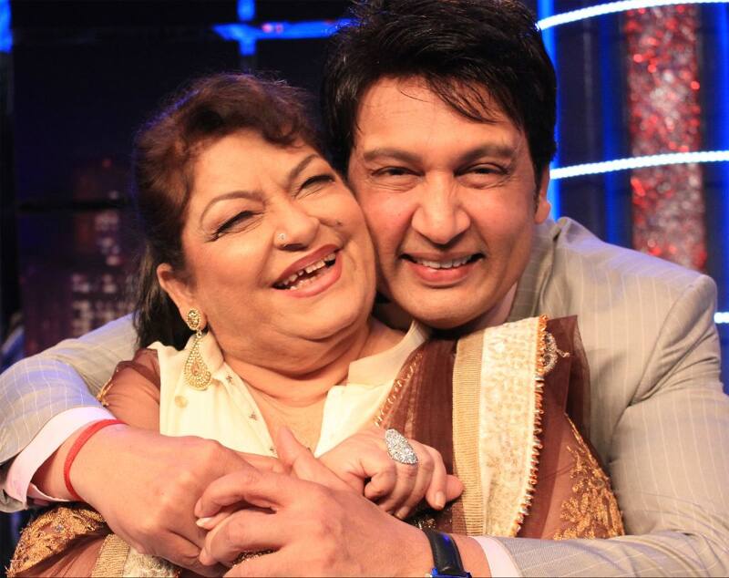 Shekhar Suman with Saroj Khan on the sets of 'Movers and Shakers'.