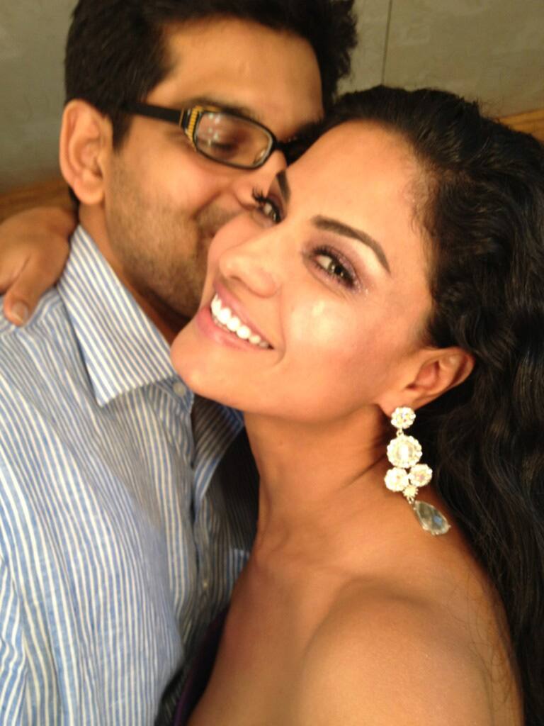 Veena Malik seems to be in love. She posted this pic of hers on Twitter and wrote, 