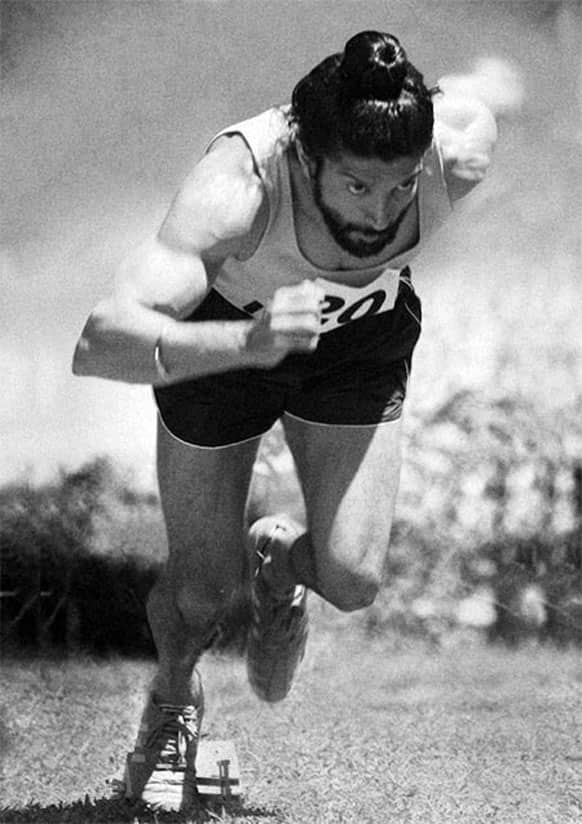 The first look of Farhan Akhtar as Milkha Singh in Rakeysh Omprakash Mehra's 'Bhaag Milkha Bhaag'.