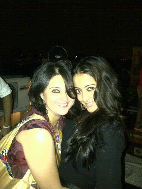 Girls' day out! Raima Sen posted this pic of hers with a friend on Twitter.