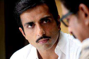 Sonu Sood posted this pic of his on Twitter and wrote, 