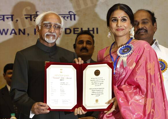 Vice President Hamid Ansari confers the Best Actress award to Vidya Balan for her film Dirty Picture during the 59th National Film Award 2011 in New Delhi.