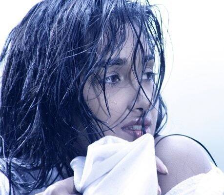 Jia Khan's new Twitter display pic.