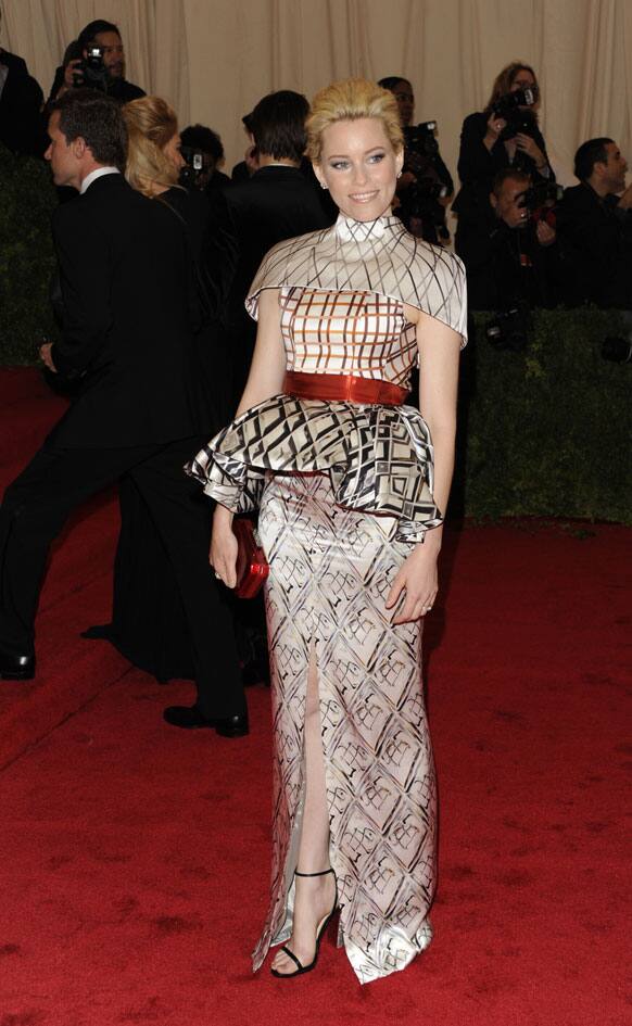 Elizabeth Banks arrives at the Metropolitan Museum of Art Costume Institute gala benefit, celebrating Elsa Schiaparelli and Miuccia Prada.