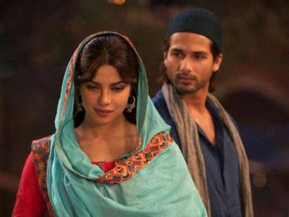 Still of Shahid and Priyanka from their upcoming film 'Teri Meri Kahaani'. 