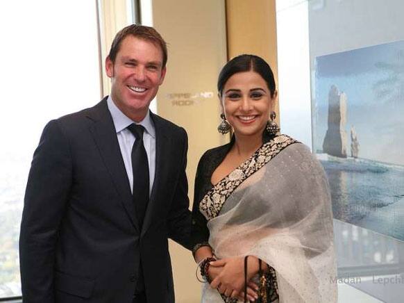 Vidya Balan alongside cricketer Shane Warne at the launch of IFFM 2012.