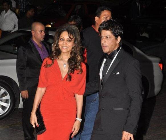 Karan's best friends, Shah Rukh and Guari Khan made an early entry to the party. 