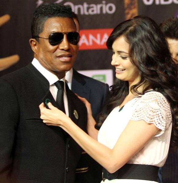 Jermaine Jackson perfomed at the IIFFA 2012 with Sonu Nigam. Seen here with actress Dia Mirza