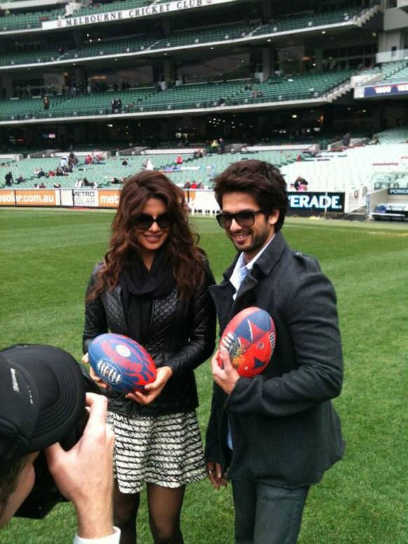 Shahid, Priyanka have a field day at MCG, Australia.