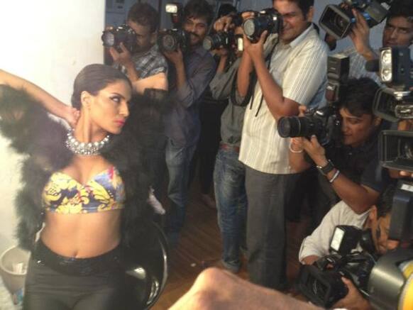 Veena Malik poses for photogs at a press meet.