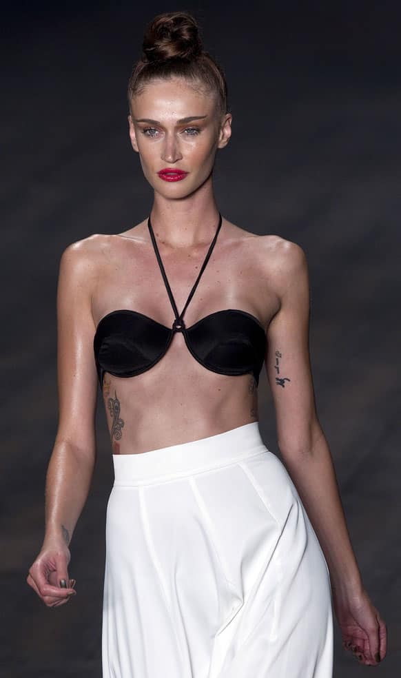 A model wears a creation from Adriana Degreas summer collection during the Sao Paulo Fashion Week.