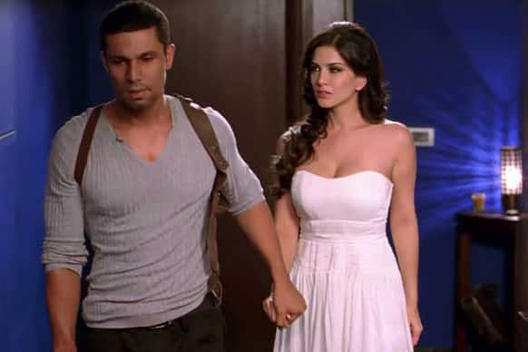 Sunny Leone and Randeep Hooda in a still from 'Jism 2'. 