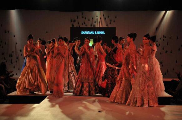 Models displaying Shantanu & Nikhil's creations on the ramp.