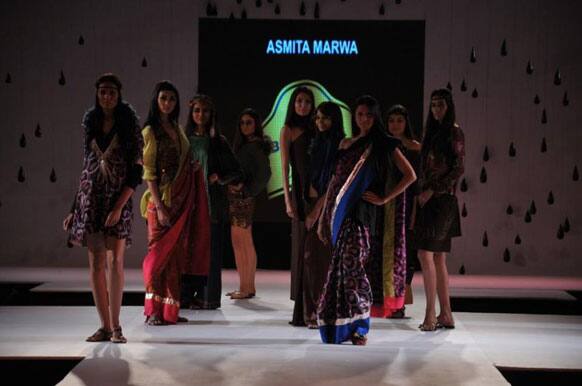 Models displaying Asmita Marwa's creations.