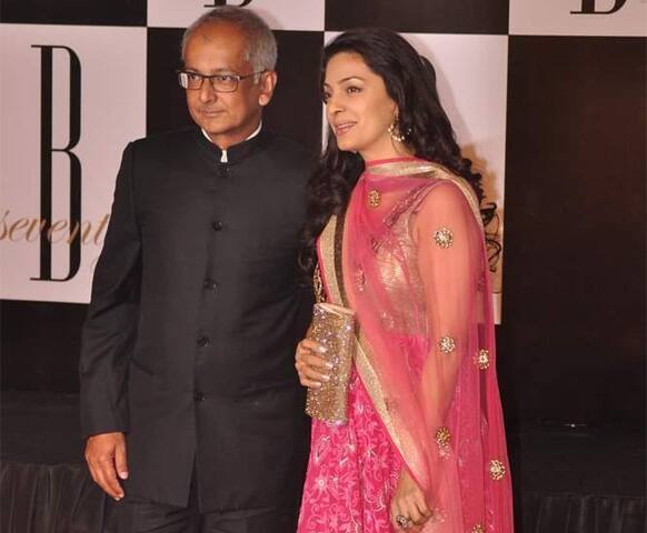 Juhi Chawla and her husband Jay Mehta at Big B's 70th birthday bash.