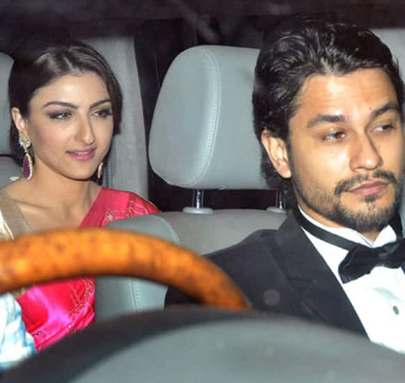 Saif sister Soha Ali Khan and her boyfriend actor Kunal Khemu arrive for the dinner party hosted by Saif Ali Khan.