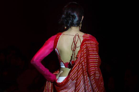 A model displays a creation by Niki Mahajan at the Bangalore Fashion Week.