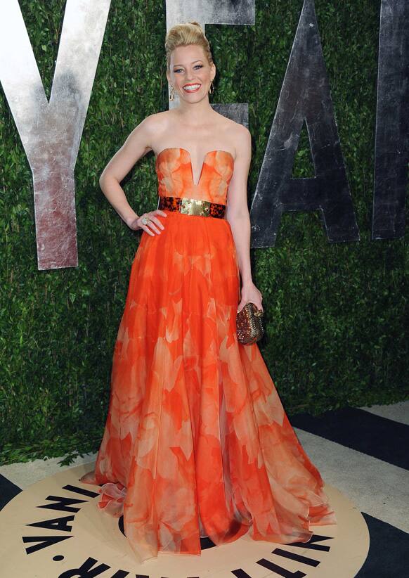 Actress Elizabeth Banks arrives at the 2013 Vanity Fair Oscars Viewing and After Party, at the Sunset Plaza Hotel in West Hollywood, Calif.