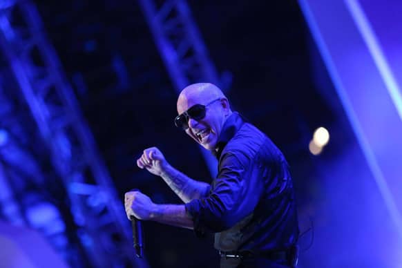 International rapper Pitbull takes the level of entertainment a notch higher with his music. Image courtesy: Ravi Shanker Tulsan/Red Chillies Entertainments