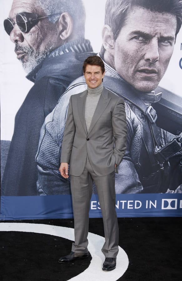 Tom Cruise arrives at the LA premiere of