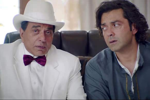 Dharmendra and Bobby Deol in a still from their upcoming comedy action film ‘Yamla Pagla Deewana 2’.