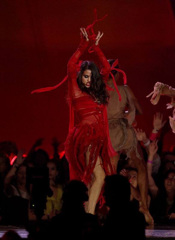 Selena Gomez performs