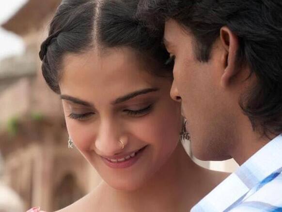 Sonam Kapoor and Dhanush in a still from ‘Raanjhanaa’. Image Courtesy: Filmfare