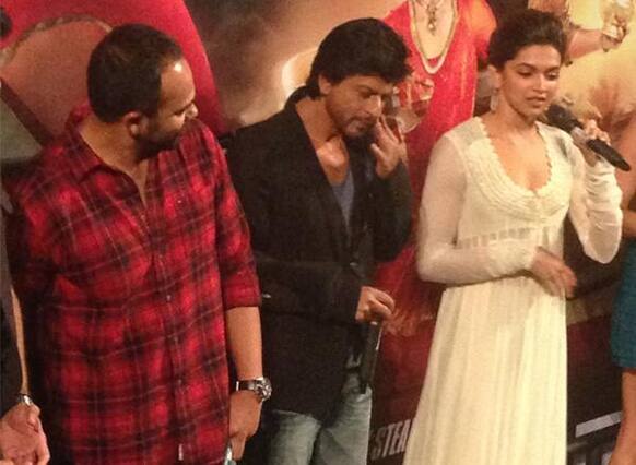 Shah Rukh Khan, Deepika Padukone and Rohit Shetty launch the trailer of ‘Chennai Express’. Image Courtesy: Filmfare