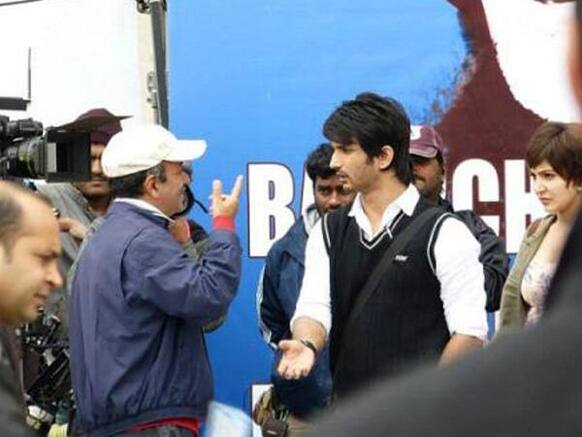 Sushant Singh Rajput and Anushka Sharma on the sets of ‘Peekay’. Image Courtesy: Filmfare