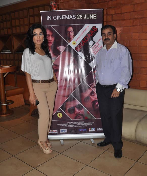 Meera poses with director Ajay Yadav during a promotional event of the film.