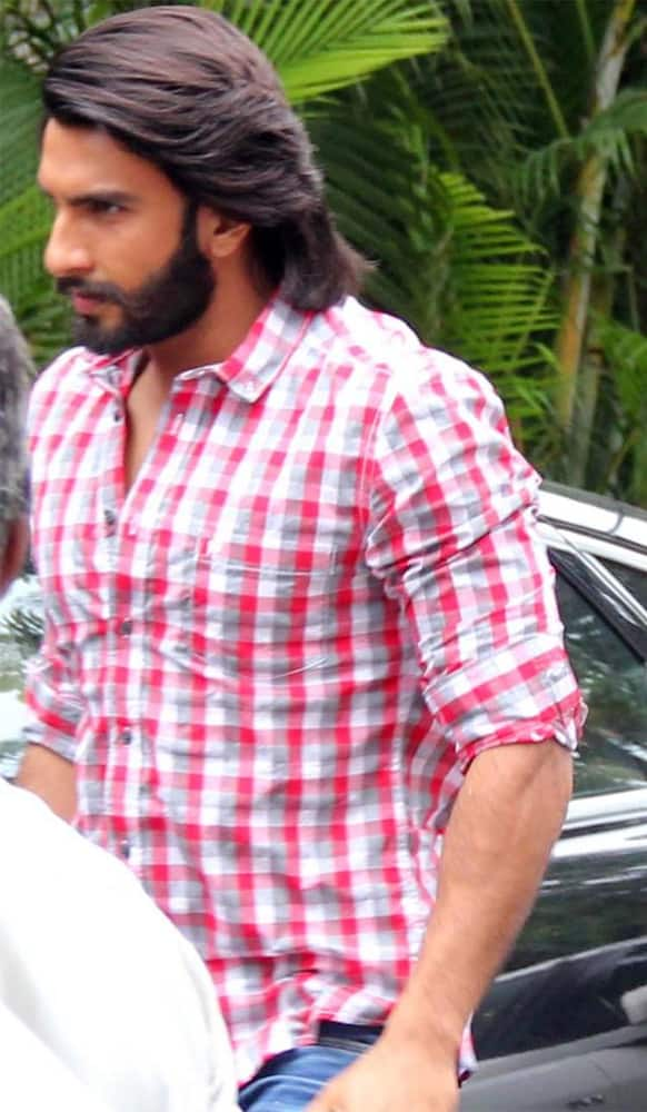 Ranveer Singh snapped while promoting his film 'Lootera'.