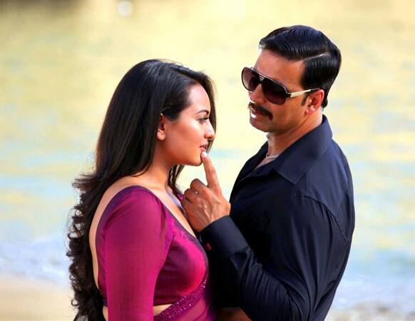 Akshay Kumar and Sonakshi Sinha in a still from the film 'Once Upon A Time In Mumbaai Dobara'.