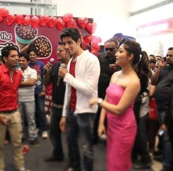 Yami Guatam and Sidharth Malhotra at the 'Cornetto Couple hunt' event in Ahmedabad.