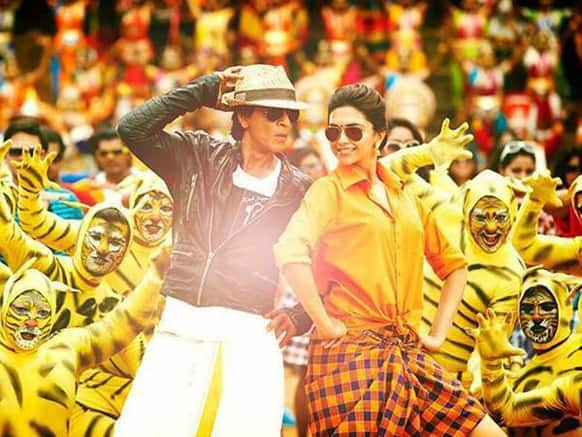 Shah Rukh Khan and Deepika Padukone in a still from ‘Chennai Express’.