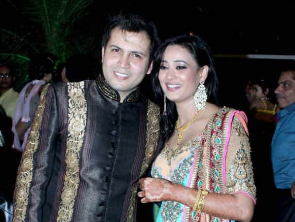 TV actress Shweta Tiwari poses with her fiance Abhinav Kohli at their sangeet function.