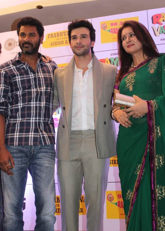 Prabhudeva, Girish and Poonam Dhillon at the press conference in Delhi.