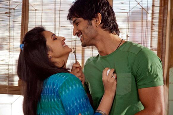 Parineeti and Sushant look all loved-up.