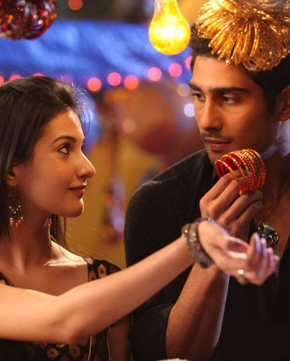 Prateik Babbar and Amyra Dastur in a still from their new flick ‘Issaq’.