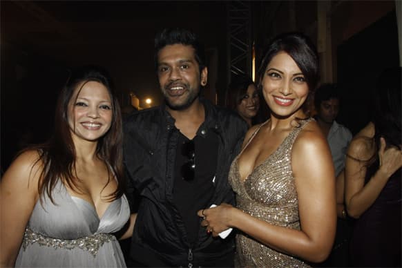 Bipasha Basu with her gang comprising her fitness trainer Deanne Pandey and designer Rocky S.