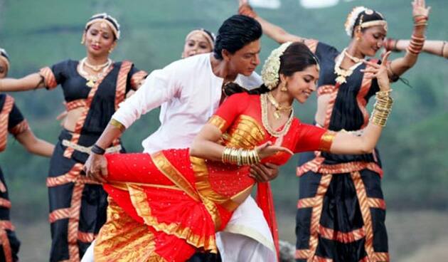 Deepika Padukone and Shah Rukh Khan in a still from 'Chennai Express'.