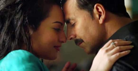 Sonakshi Sinha and Akshay Kumar in a still from Ekta Kapoor's 'Once Upon Ay Time in Mumbaai Dobaara'.