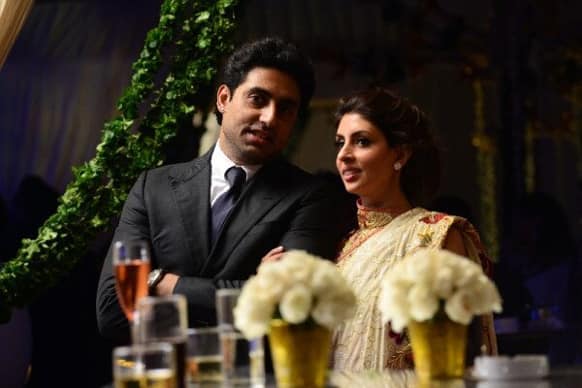 Amitabh Bachchan posted this pic of Abhishek Bachchan and Shweta Nanda and wrote, 