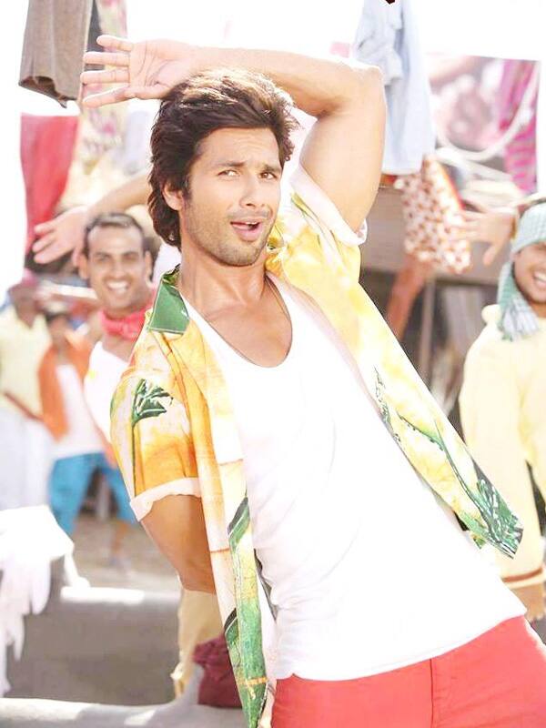 Shahid Kapoor in a still from 'Phata Poster Nikla Hero'. Pic courtesy: Facebook