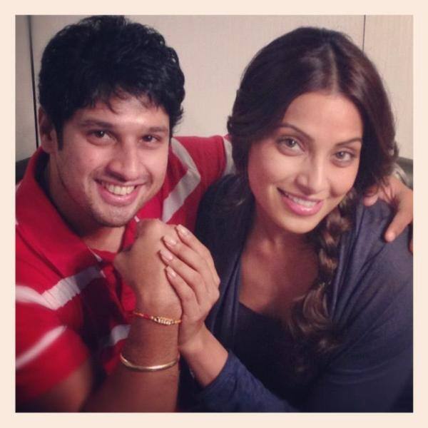 Bipasha Basu with her brother on the occassion of Raksha Bandhan. Pic courtesy: @bipsluvurself