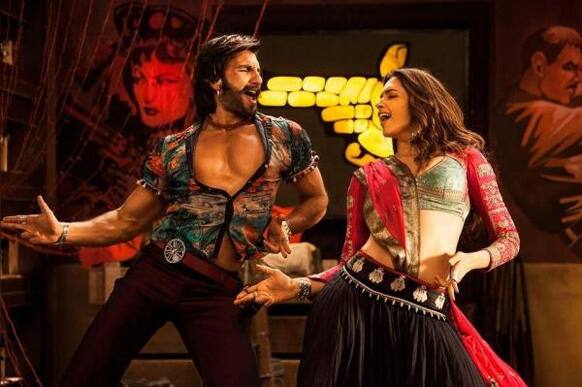 Ram and Leela dancing to a romantic tune in this still from 'Ram Leela'.