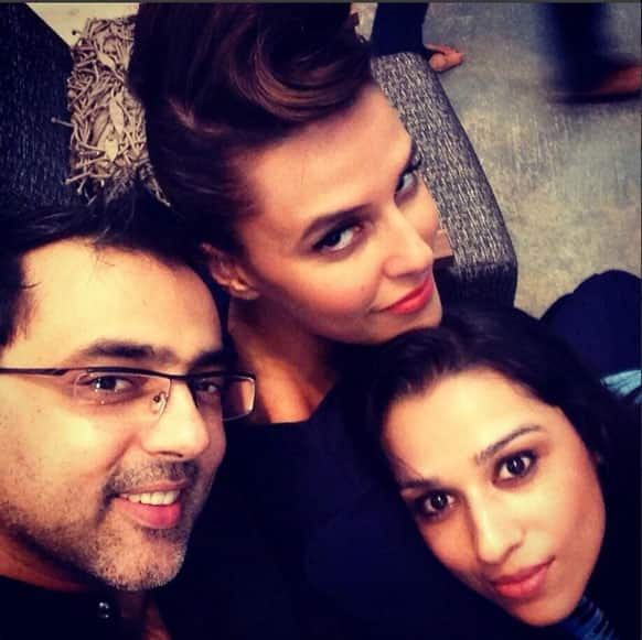 Neha Dhupia poses with Designers Pankaj and Nidhi, Pic Courtesy @NehaDhupia