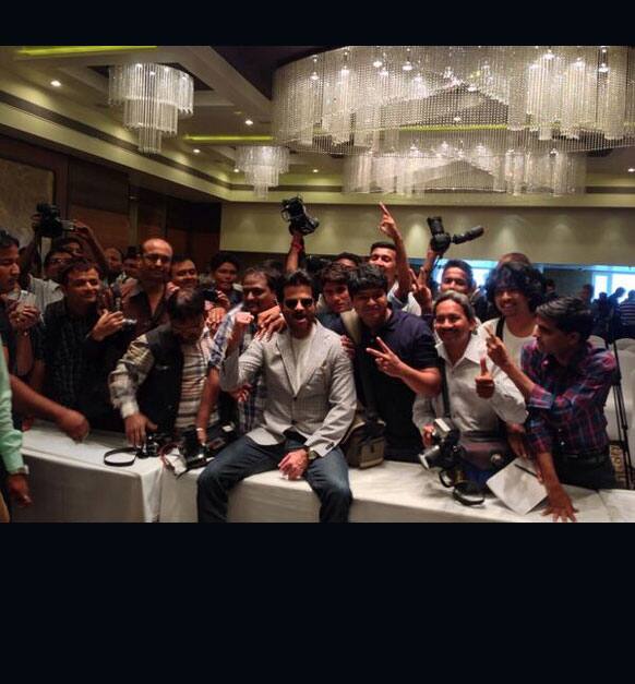 Anil Kapoor poses with photographers at a press conference. Pic - @AnilKapoor