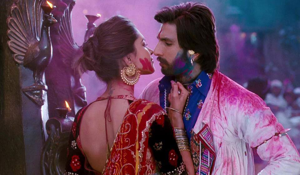 Deepika Padukone and Ranveer Singh in a still from Sanjay Leela Bhansali's 'Ramleela'.