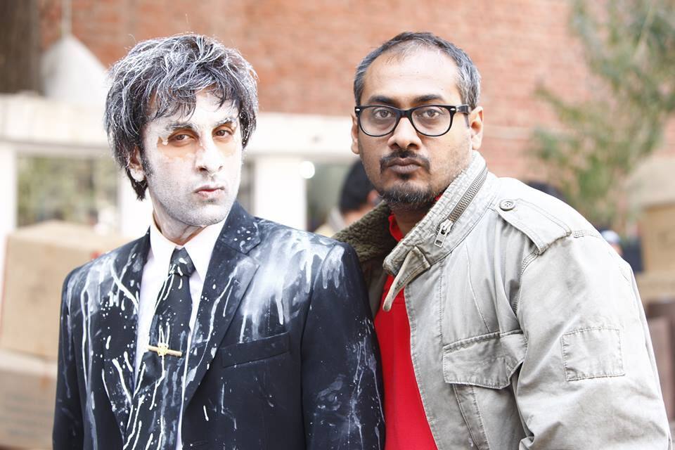 Ranbir Kapoor with Abhinav Kashyap on the sets of 'Besharam'. Pic courtesy: Facebook